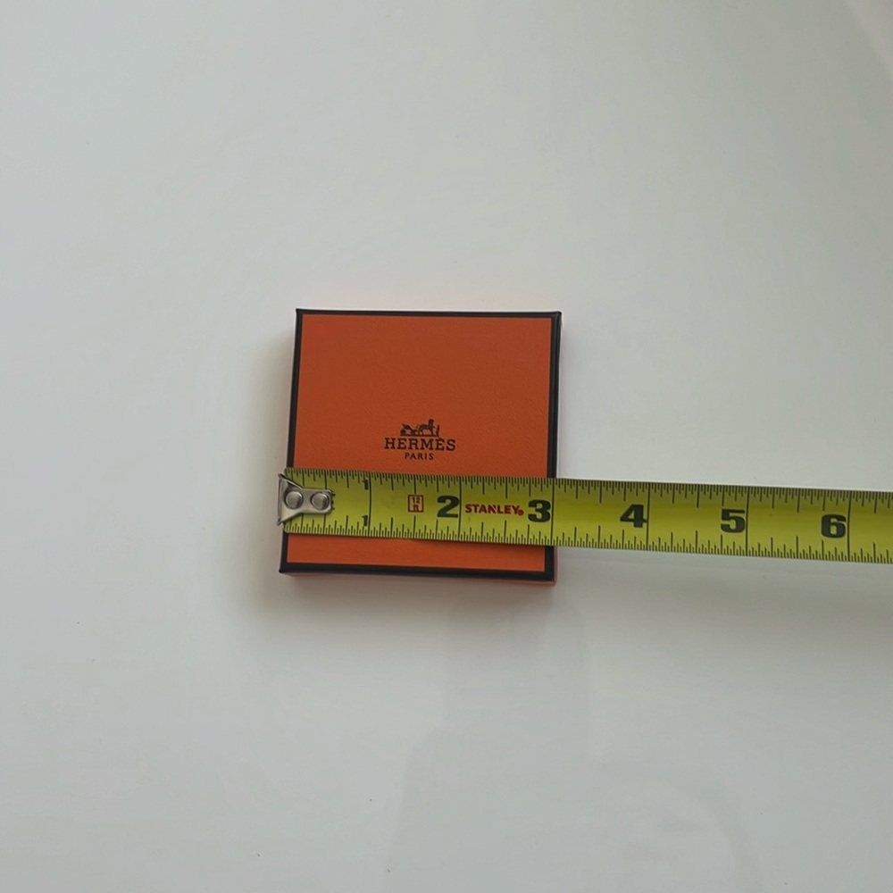 Hermes package box